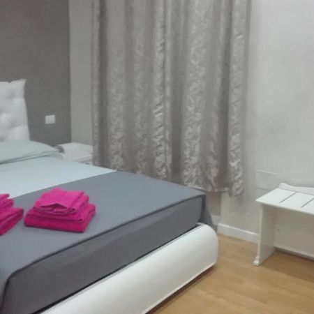 Donna Margharet Bed & Breakfast Crotone Exterior photo